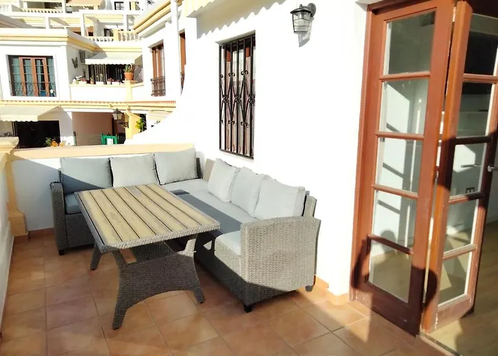 Deluxe Windsor Park Апартаменты Адехе